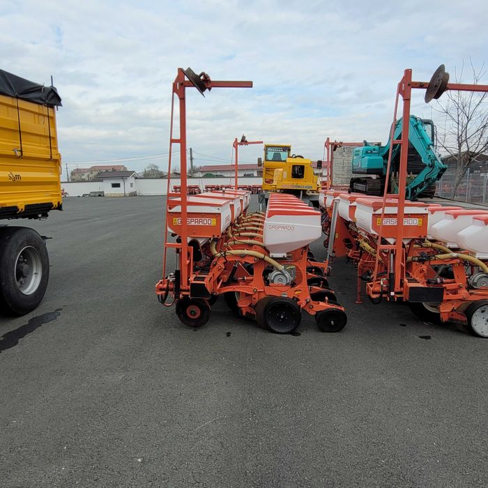 Semanatoare Gaspardo 8 TR