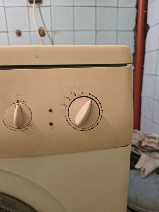 Пералня bess D404 ZT