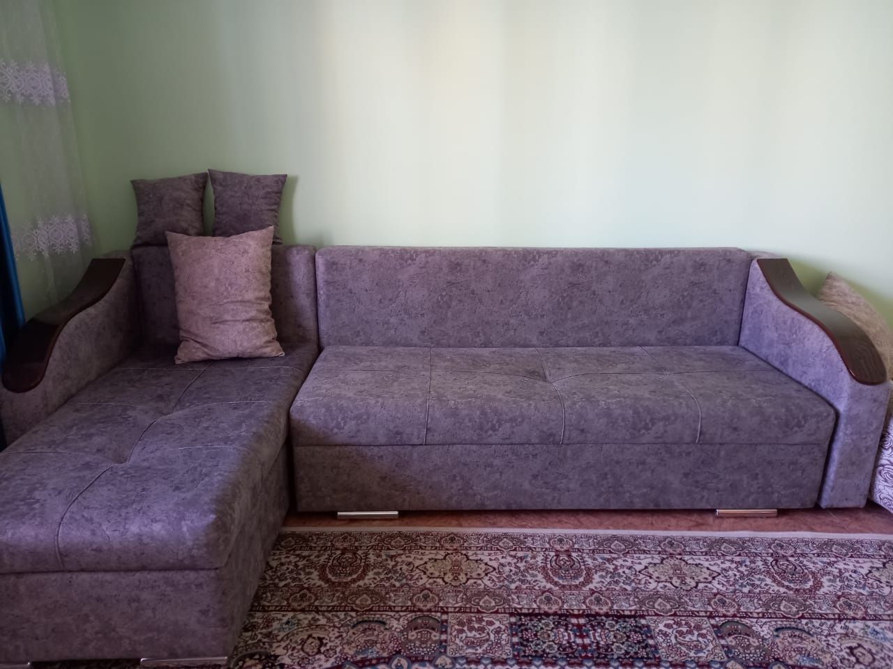 Продам диван, в отличном состоянии, за 110 000 теңге
