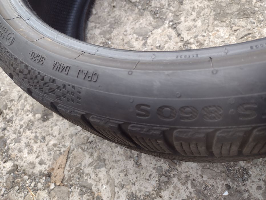 Continental TS860S. 2бр.235/35/20 дот3620