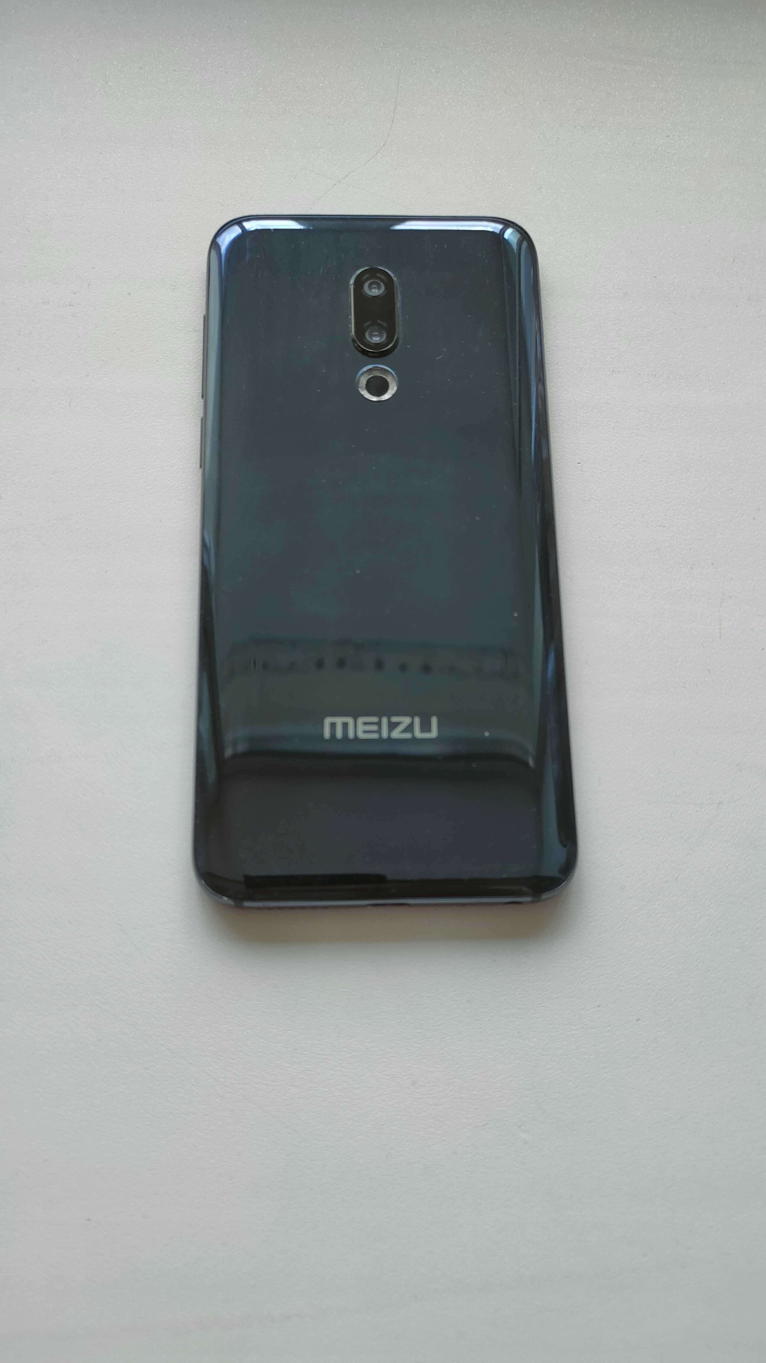 Meizu 16th, чехлы в подарок