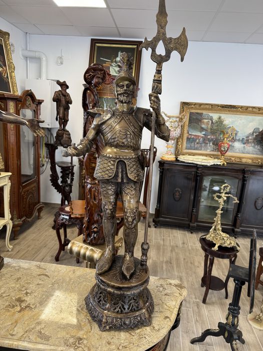 Doua statuete vechi din bronz masiv