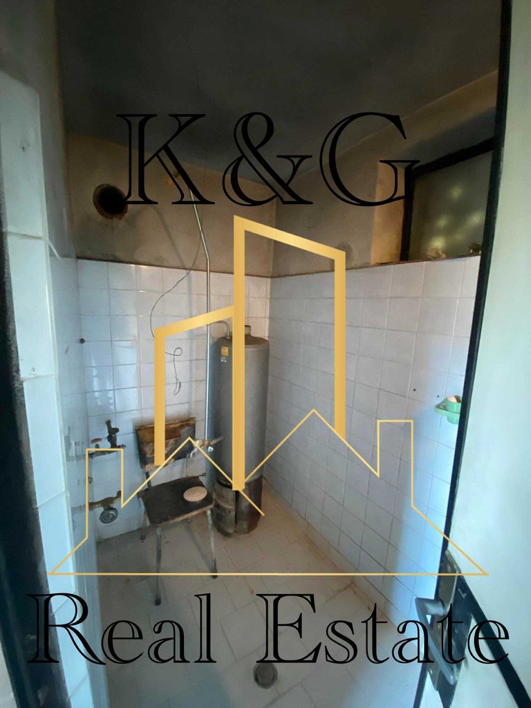 Продава се Къща в с. Липник, Област Разград - 80 кв.м за 478 €/кв.м - Снимка #9