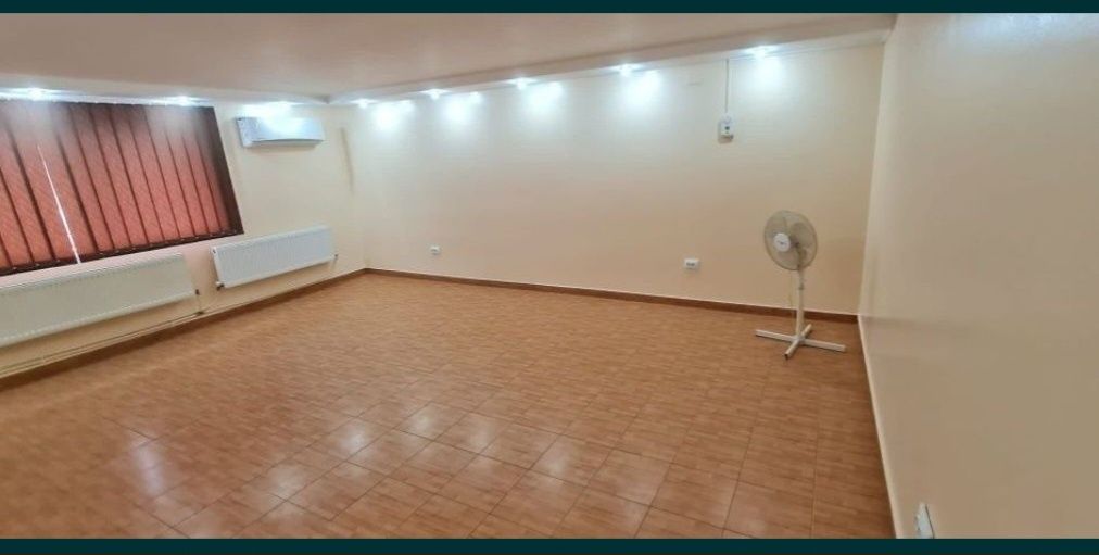 Spatiu comercial/Garsoniera,Zona Catedrala Marasesti
