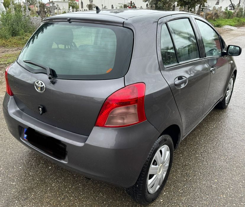 De vanzare toyota yaris