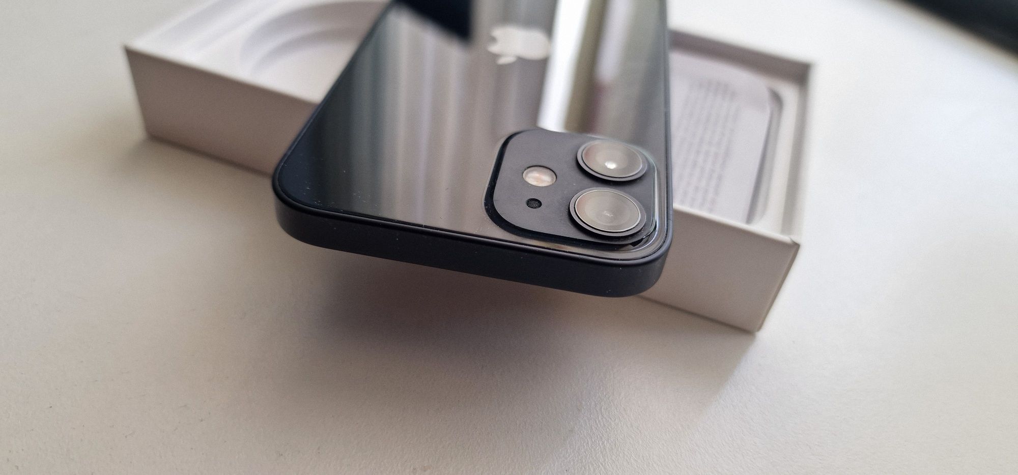iPhone 12 mini 64GB