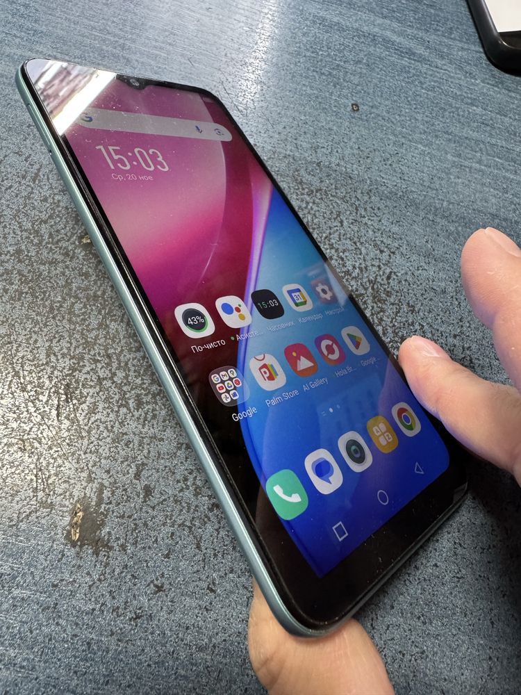 Infinix Hot 10i 4/128gb - отличен