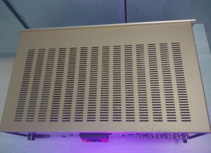 Amplificator audio Marantz PM410