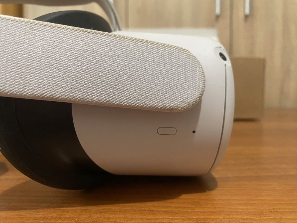 VR очила Oculus Meta Qest 2