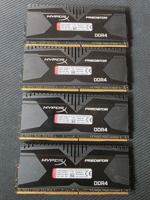 Memorie 16GB (4x4GB) DDR4 2800MHz Kingston HX428C14PB2K4/16