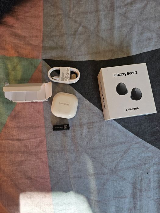 Samsung galaxy buds 2