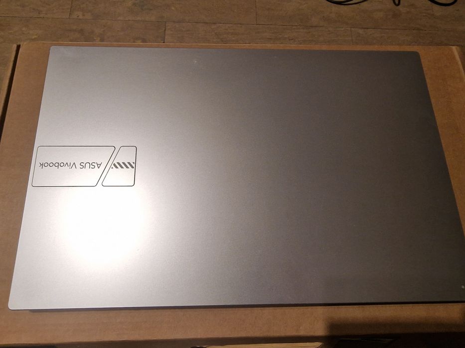 Laptop Asus Vivobook X1504z