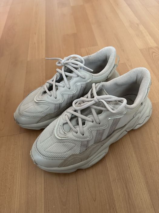 Adidasi Ozweego marimea 40 2/3