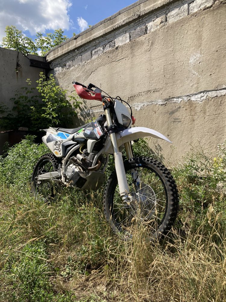 Avantis GR2 эндуро