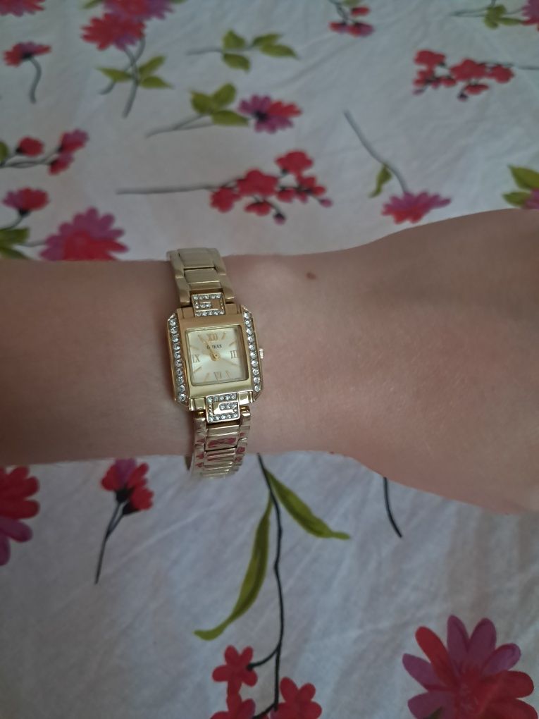 Ceas Guess dama nou