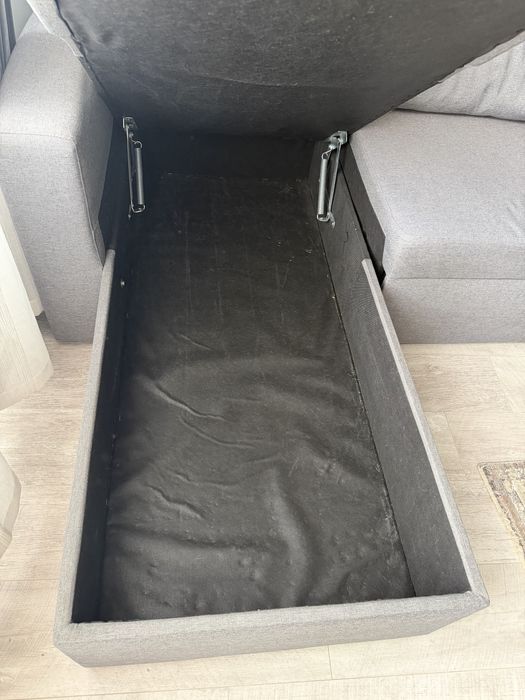 Разтегателен диван