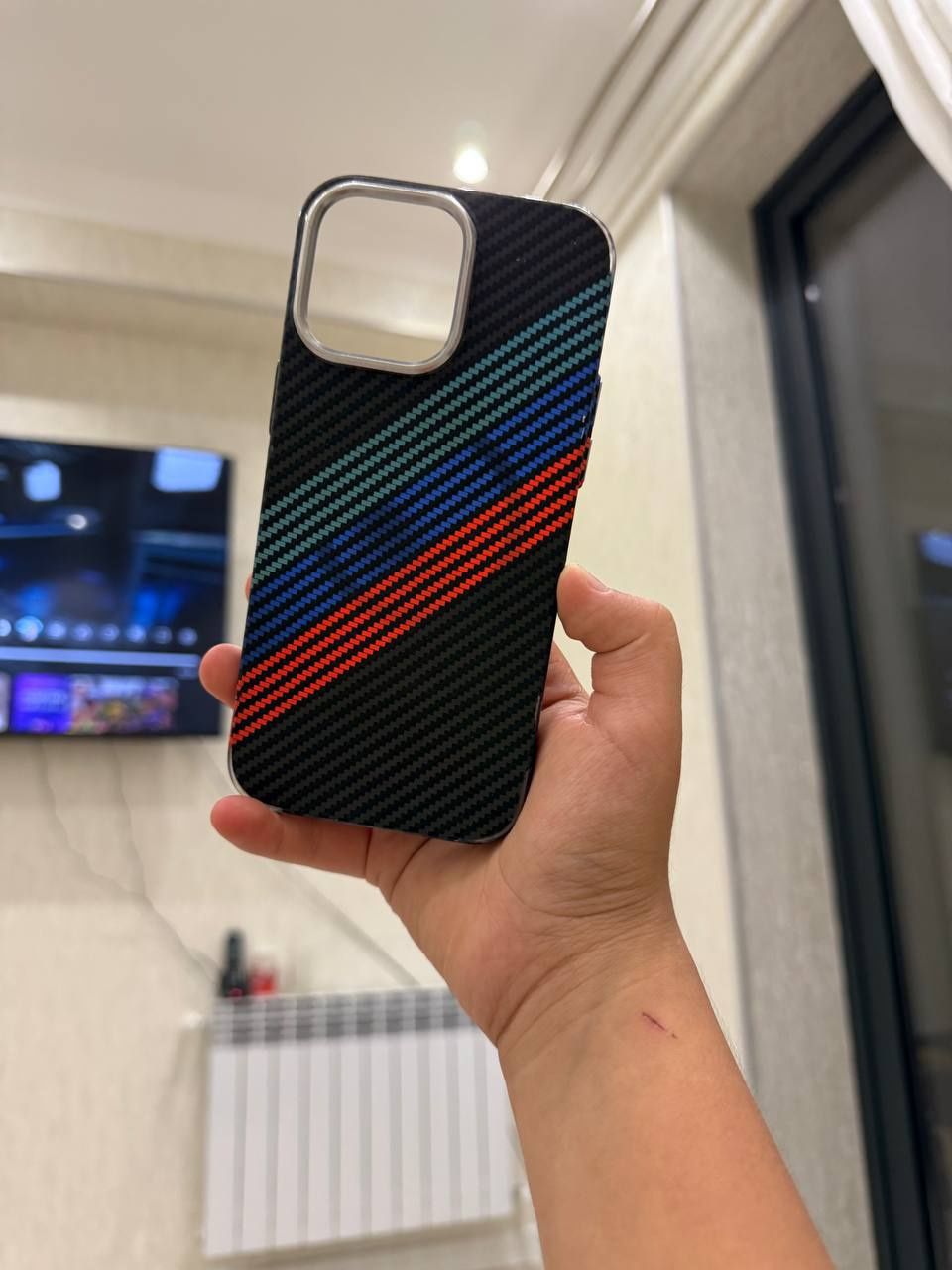 Чехлы на iPhone 14 15 16