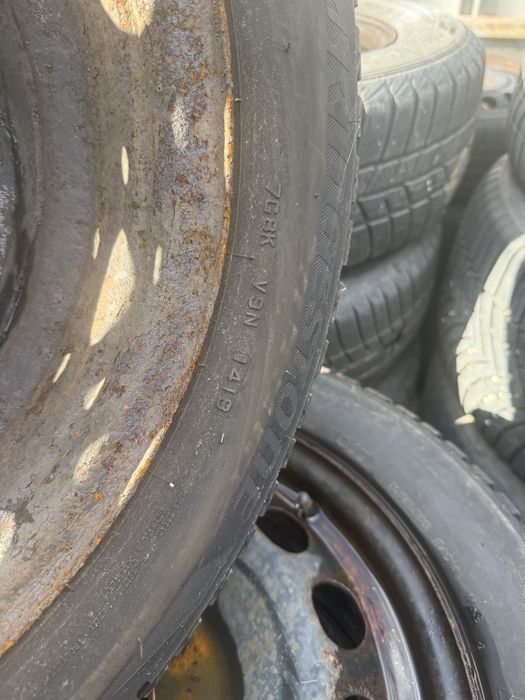 ANVELOPE Bridgestone 205/55/16 iarna !!!