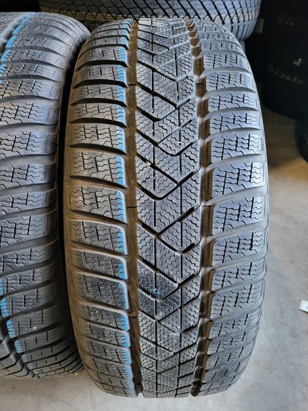 225/45/19 PIRELLI 4бр