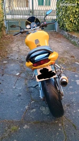 Suzuki SV 650 gen 1