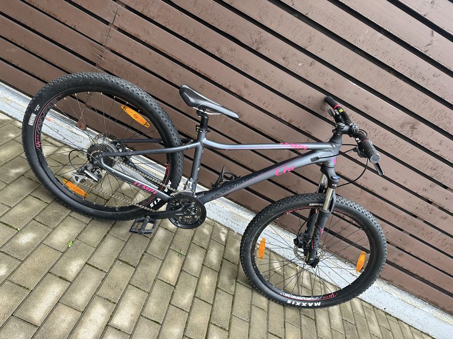 Bicicleta GIANT model 2021