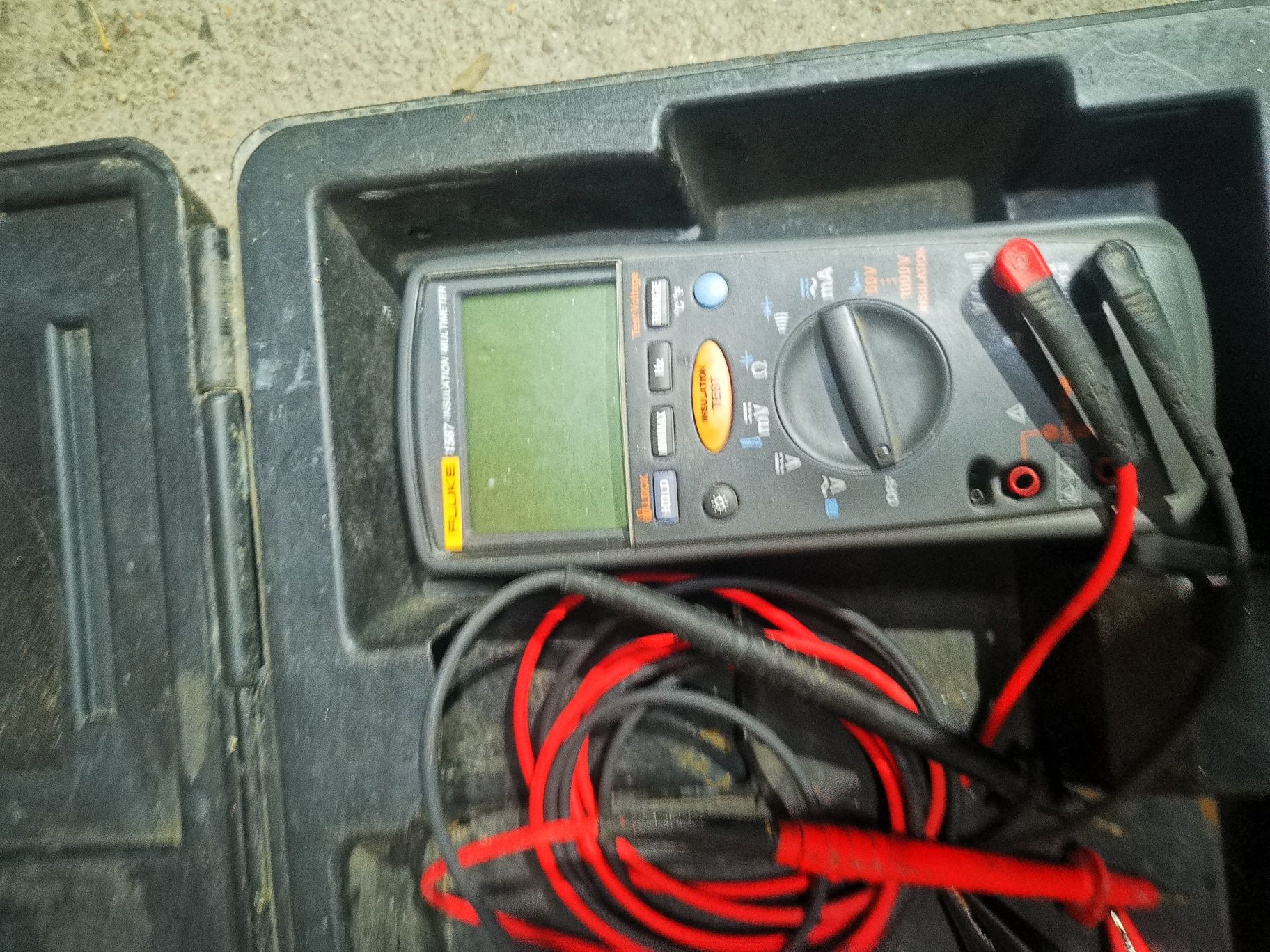 Мултицед Fluke 1587