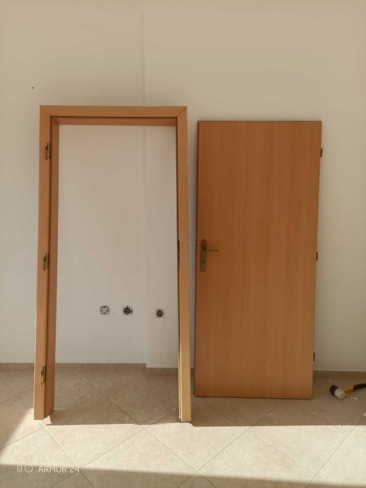 Интериорна врата