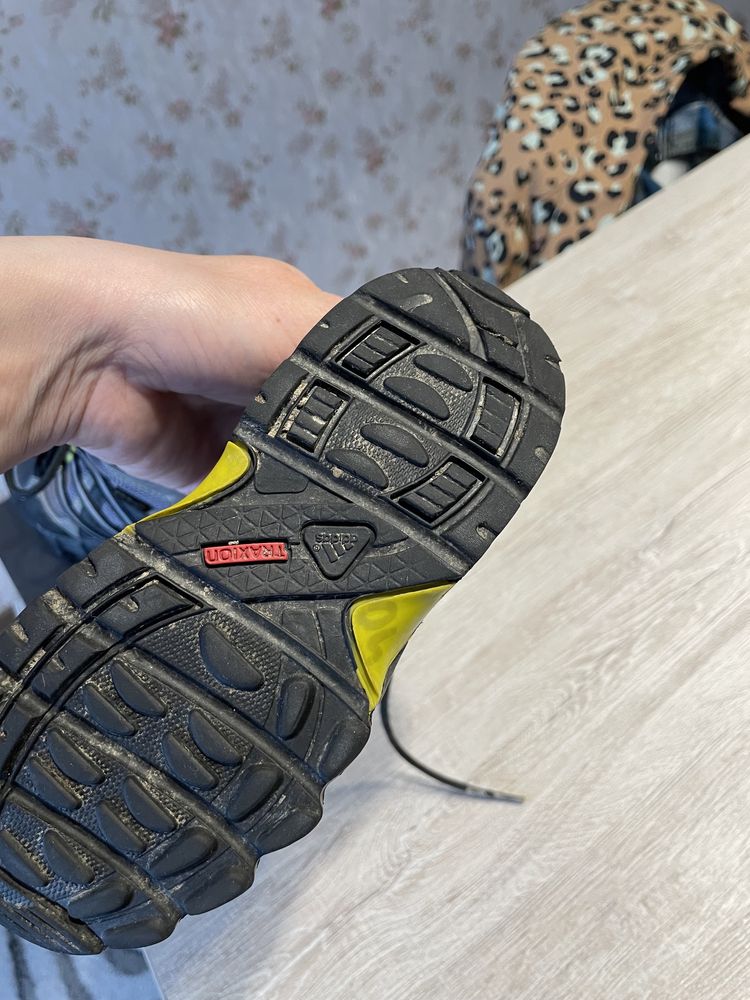 Adidasi Adidas mar26 cu 16 cm