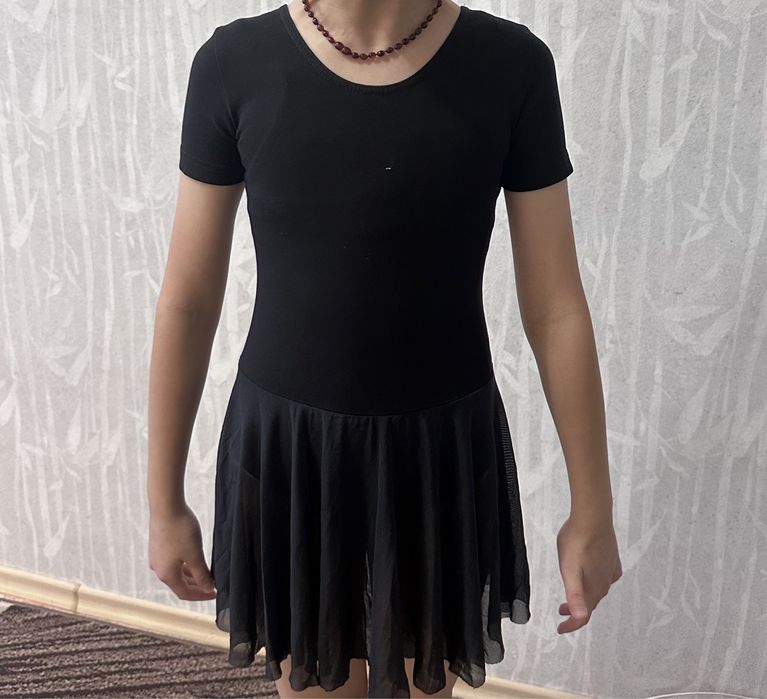 Продам купальник для танцев