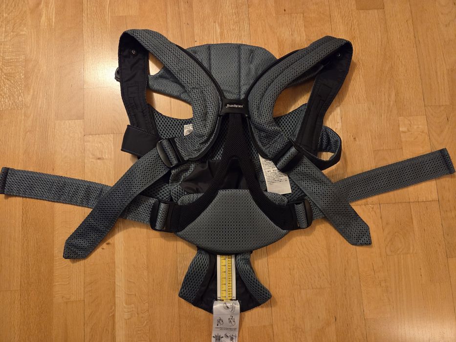 Marsupiu pentru bebelusi BabyBjorn Move anatomic 3D Mesh