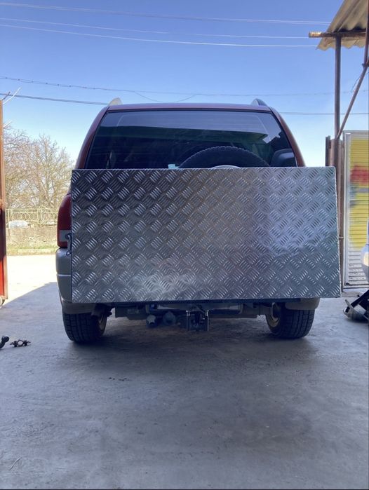 Клетка за кучета за теглич