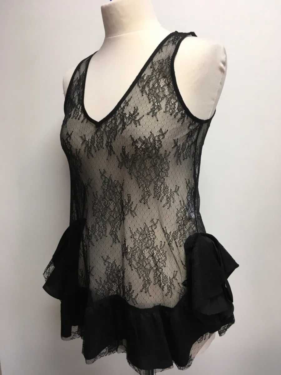 Дамска дантелена блуза ТРУСАРДИ,черна,размер Л,М, 40