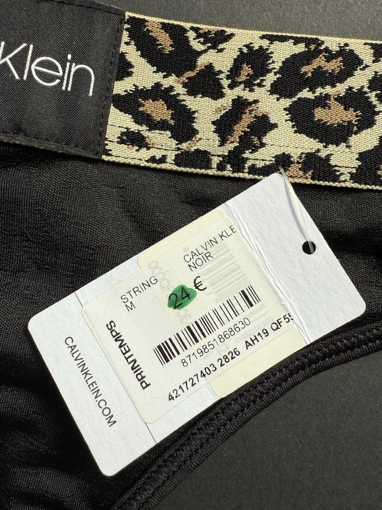 Ефектни прашки Calvin Klein /XS, M/