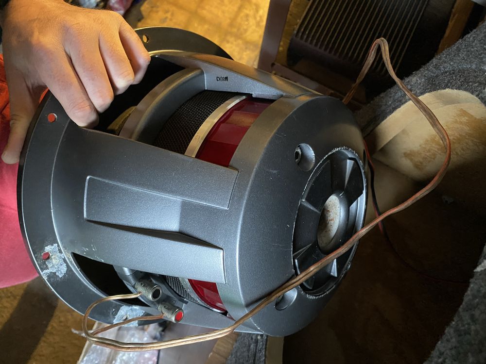 Pioneer TS-W3004SPL и бас каса Emphaser(USA) субуфер бас каса да кола