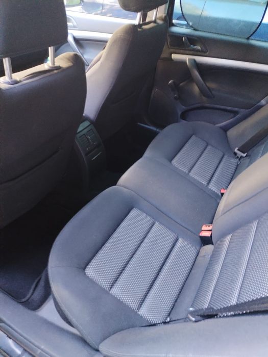 Skoda Octavia 2.0 tdi.    3500 € negociabil