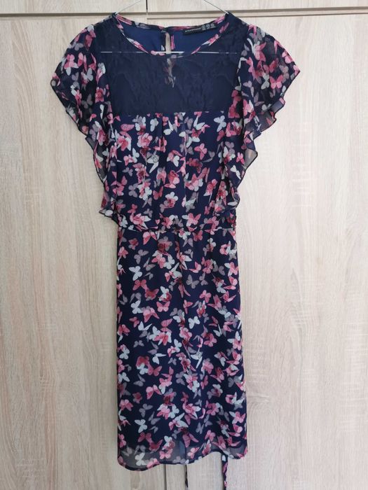 Маркови топове, рокля XS