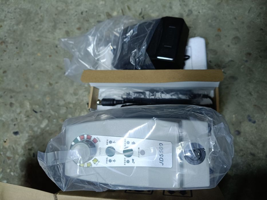 Vind freza  profesionala  pentru unghii cu gel,noua.