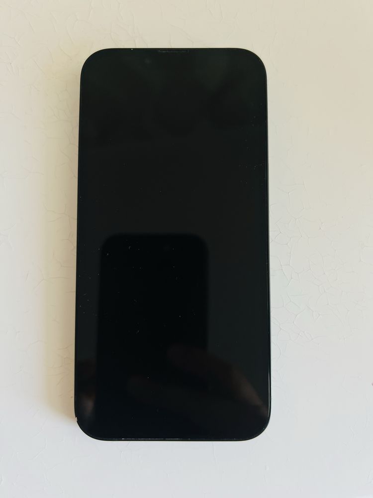 IPHONE 13 с документом