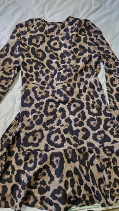 Дамска рокля с леопардов принт