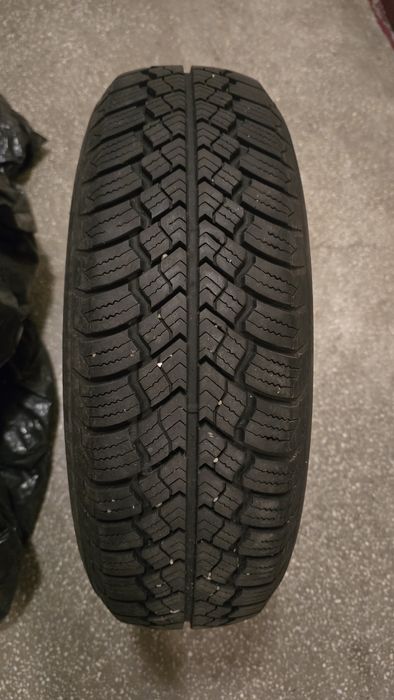 Anvelope de iarna 165/70 R13 79T 4 buc