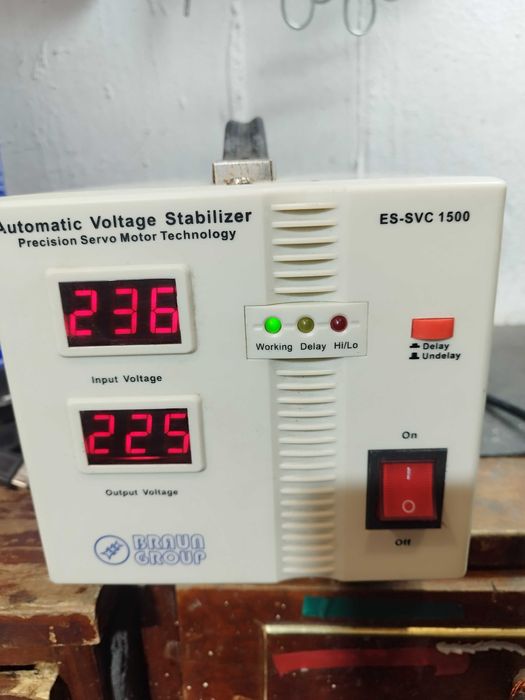 Stabilizator tensiune servomotor 2 modele 500 W/900 W centrala termica