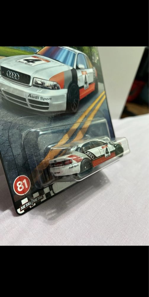 Hot Wheels Premium Audi S4 Quattro