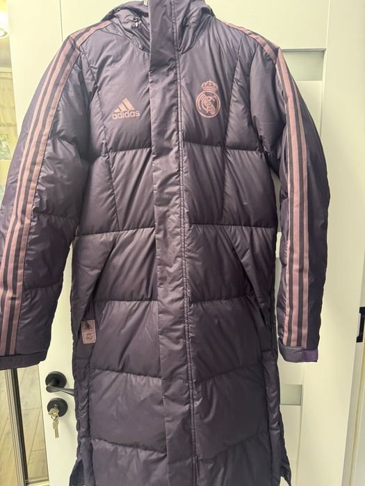 Geaca adidas real madrid marimea M si L