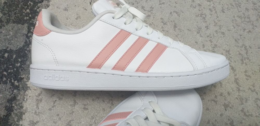 Adidasi Adidas 42