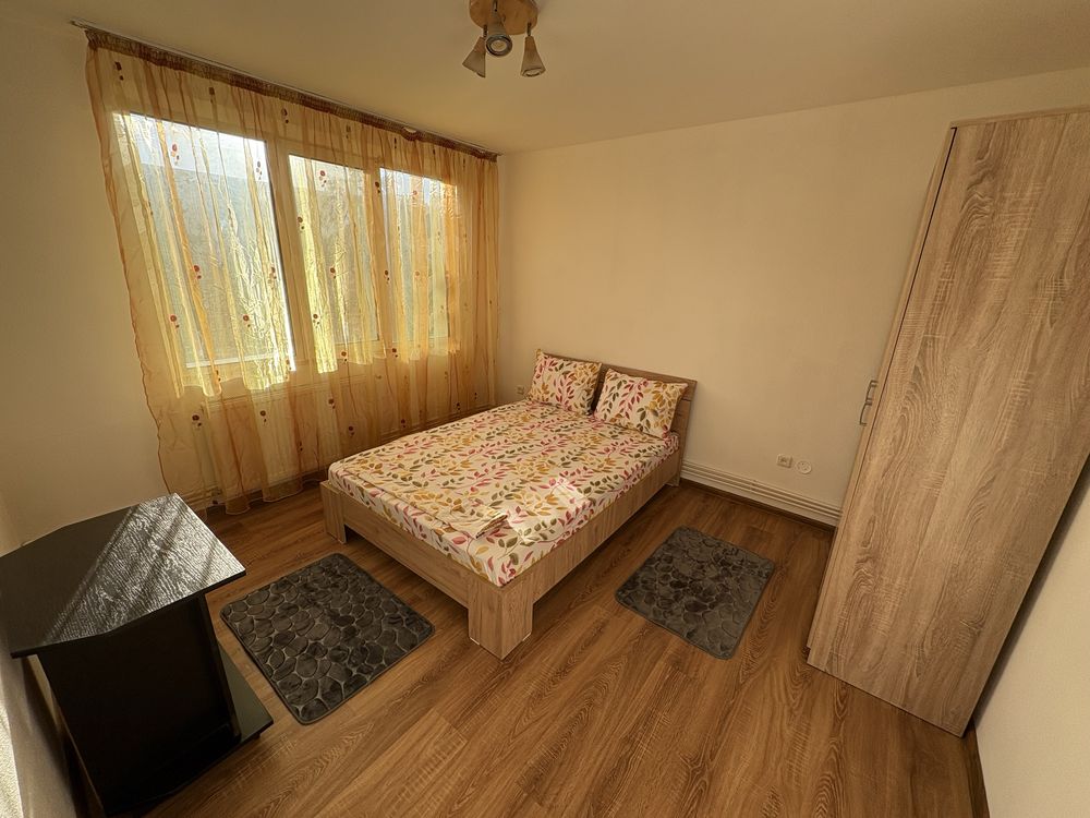 Chirie apartamente 2 camere semidecomandat