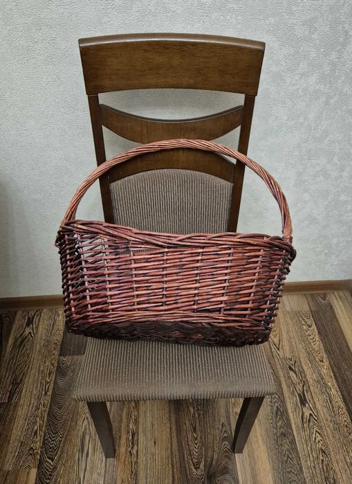 Большая плетеная корзина 50x40х22(выс)см для дома или сада.
