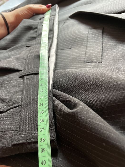 Costum barbari Dinasty 46