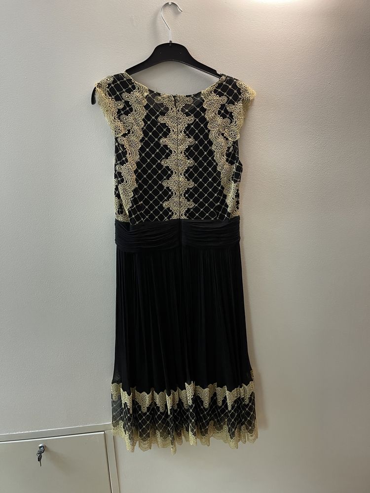 Vand Rochie Marimea L