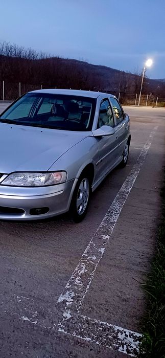 Opel Vectra b 18 benzină