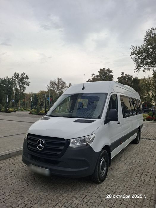 Продаётся микроавтобус Мерседес Спринтер
